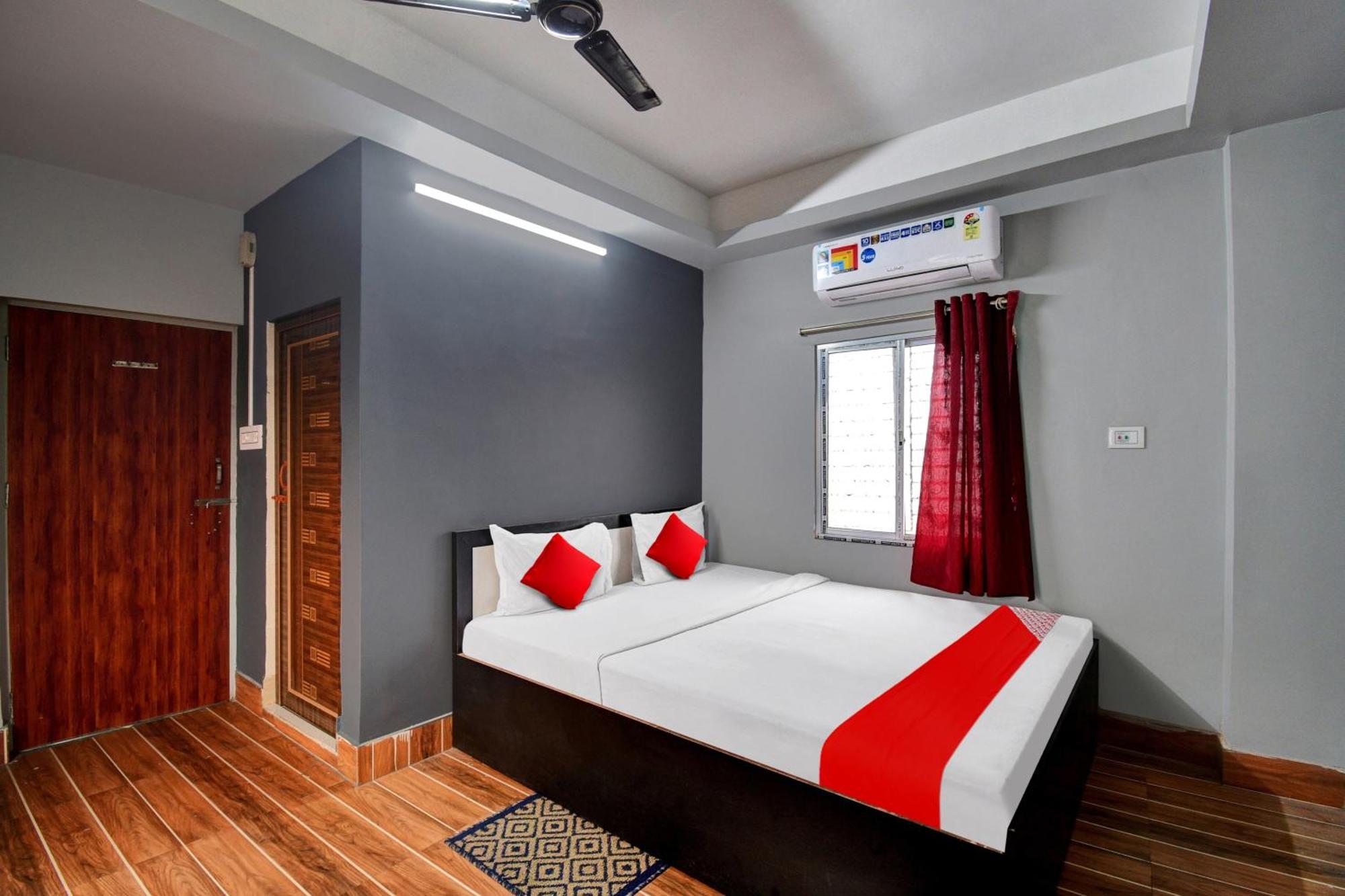 Super Hotel O Royal Empire Calcutta Extérieur photo