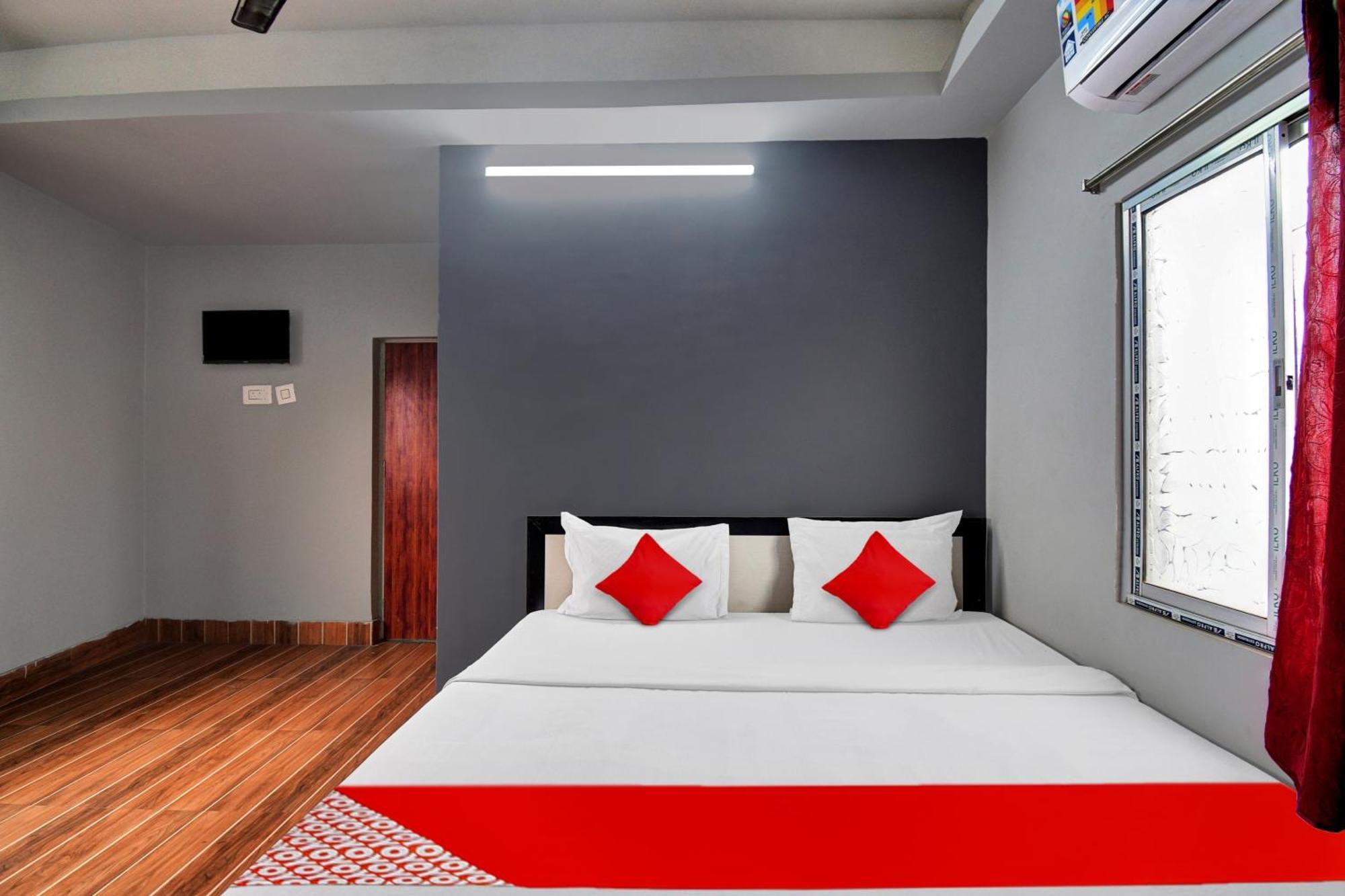 Super Hotel O Royal Empire Calcutta Extérieur photo